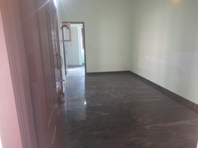 2 BHK Apartment 600 Sq.ft. for Rent in Nittuvalli, Davanagere