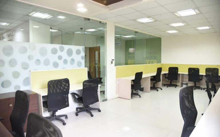  Office Space 1500 Sq.ft. for Rent in Nungambakkam, Chennai