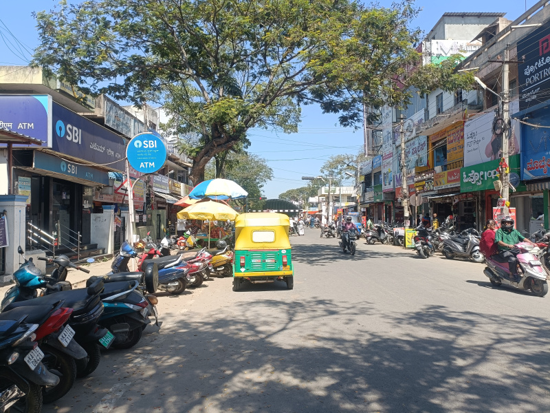  Commercial Shop 4250 Sq.ft. for Rent in VV Road, Mandya