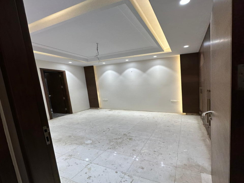 3 BHK Builder Floor 200 Sq.ft. for Sale in AGCR Enclave, Anand Vihar, Delhi