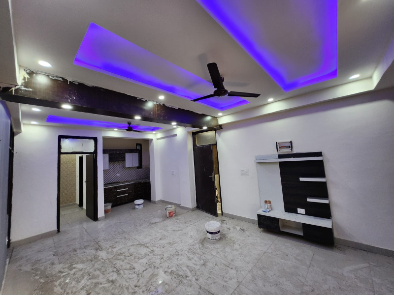 2 BHK Apartment 850 Sq.ft. for Sale in Sector 73 Noida