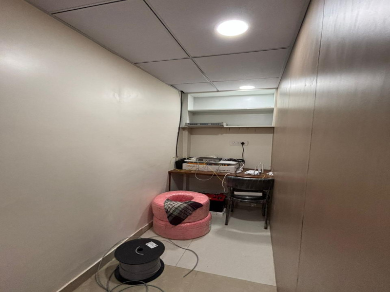  Office Space 500 Sq.ft. for Rent in Mansarovar, Jaipur