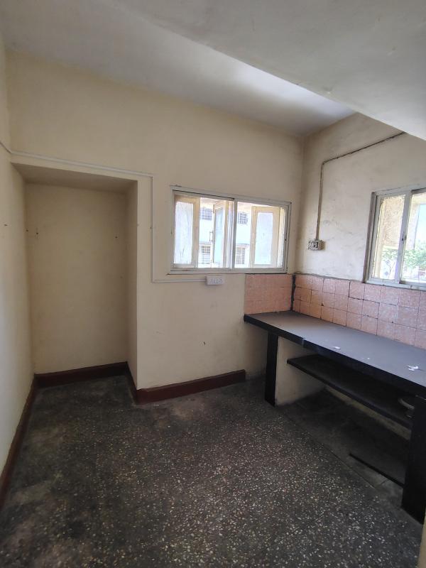 1 RK 350 Sq.ft. Apartment for Rent in Nashik Road