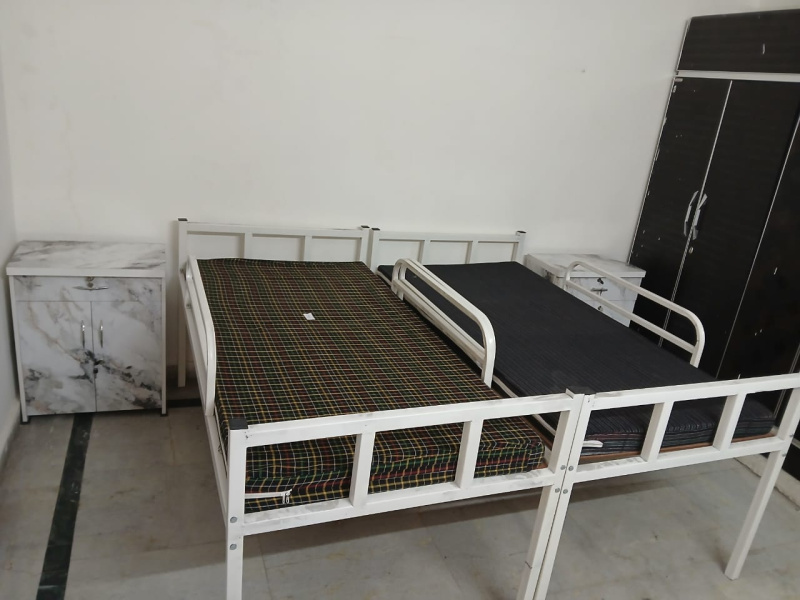  Apartment 500 Sq.ft. for PG in Kaushambi, Ghaziabad