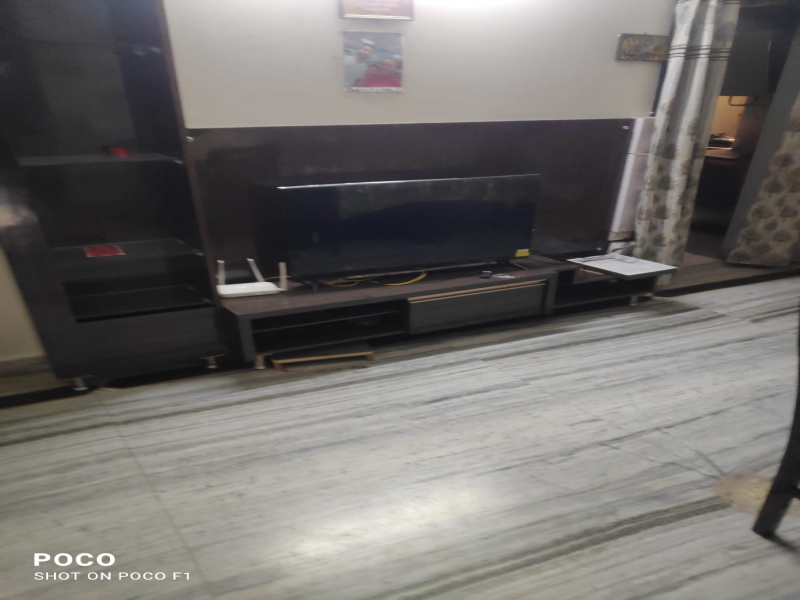3 BHK Apartment 1400 Sq.ft. for Rent in Kaushambi, Ghaziabad