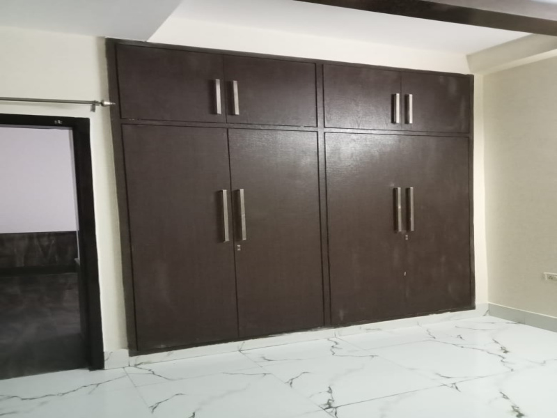 2.5 BHK 1400 Sq.ft. Apartment for Sale in Vaishali, Ghaziabad