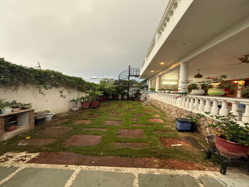 4.5 BHK 3200 Sq.ft. Villa for Sale in Kuthal Gate, Dehradun, 