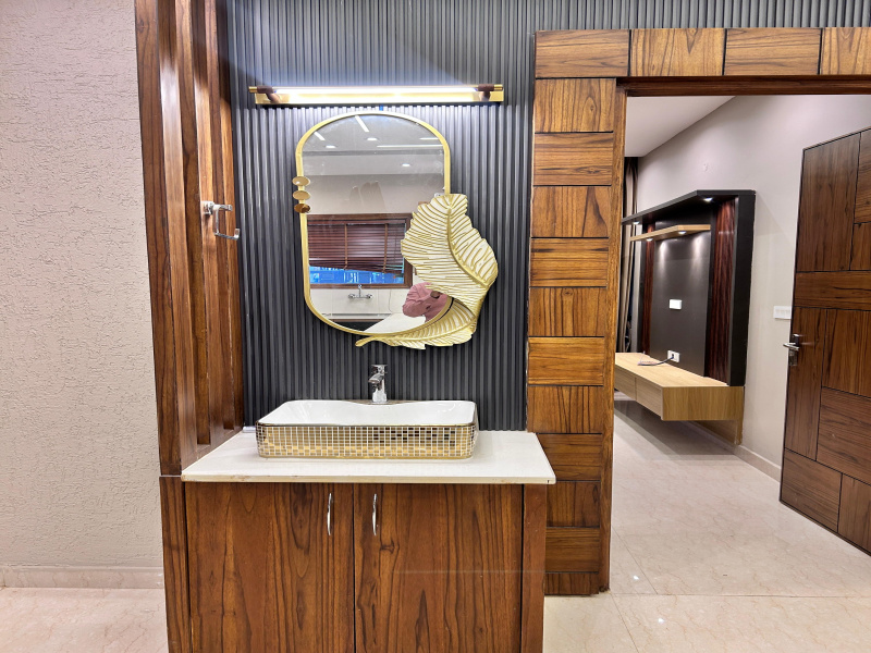 5 BHK 200 Sq. Yards House for Sale in Sunny Enclave, Mohali