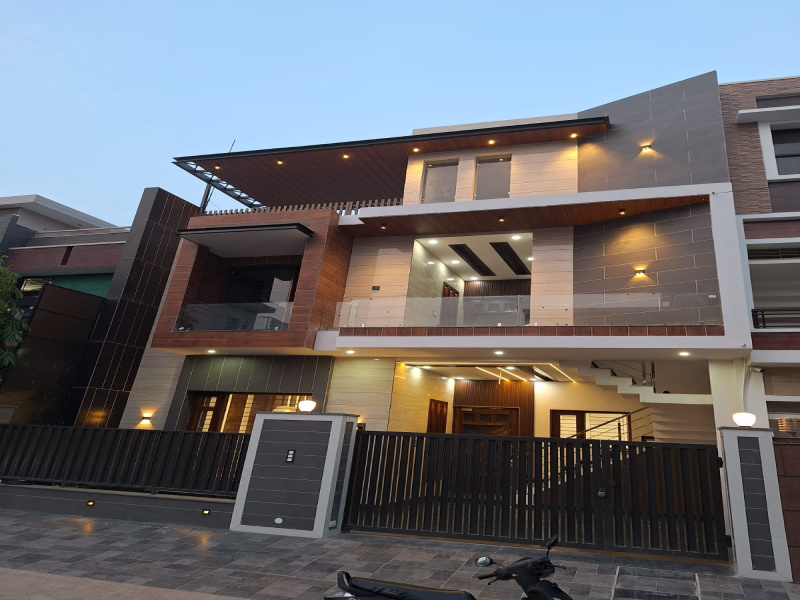 5 BHK 200 Sq.ft. House for Sale in Sector 125 Mohali