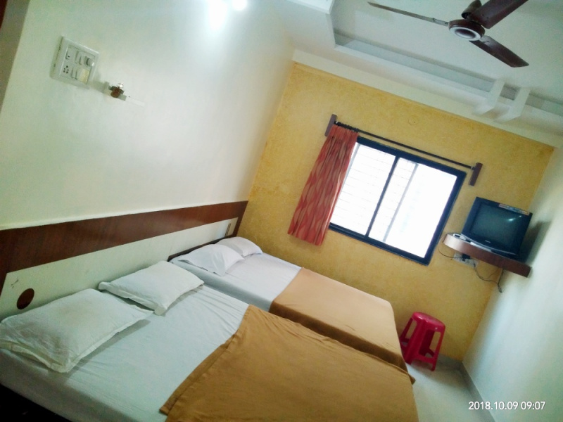  1089 Sq.ft. Hotels for Sale in Shirdi, Ahmednagar
