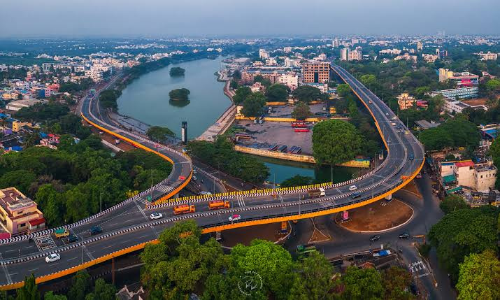  2500 Sq.ft. Showroom for Rent in Trichy Road, Coimbatore