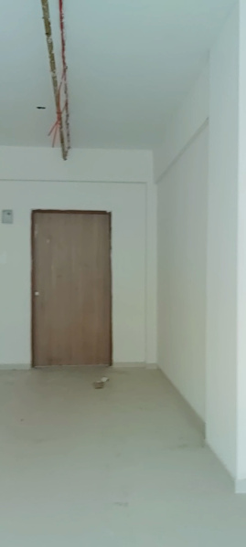  Commercial Shop 363 Sq.ft. for Rent in Kalyan West, Thane