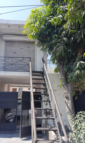  Commercial Shop 198 Sq.ft. for Rent in Raj Vihar, Saharanpur