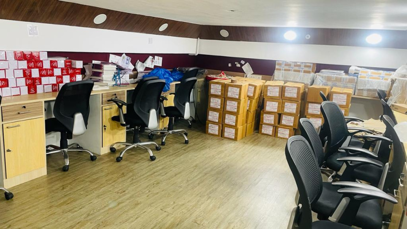  Office Space 6500 Sq.ft. for Sale in AJC Bose Road, Kolkata