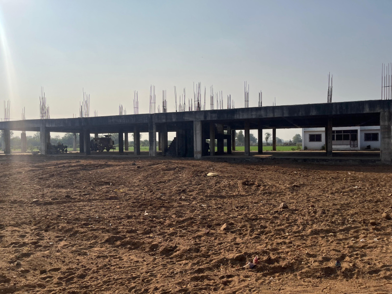  Hotels 800000 Sq.ft. for Sale in Pethapur, Gandhinagar