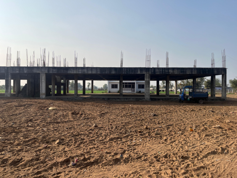  Hotels 800000 Sq.ft. for Sale in Pethapur, Gandhinagar