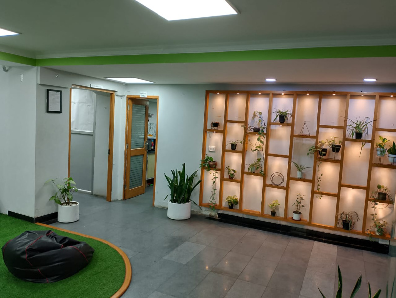  Office Space 3500 Sq.ft. for Rent in Okhla Industrial Area Phase I, Delhi