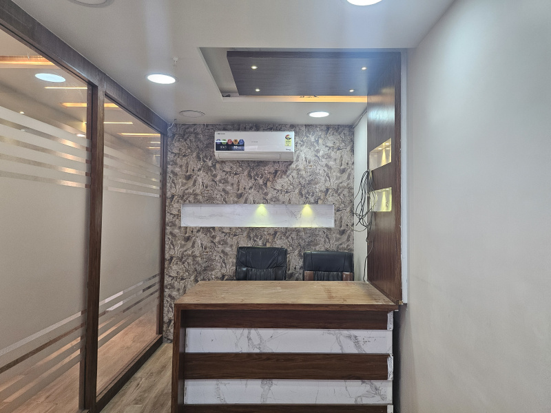  Office Space 1250 Sq.ft. for Rent in College Road, College Road, Nashik