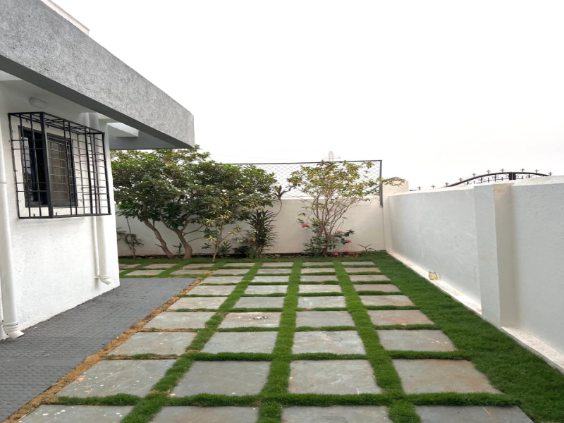 2 BHK 2000 Sq.ft. Villa for Sale in Karjat, Raigad