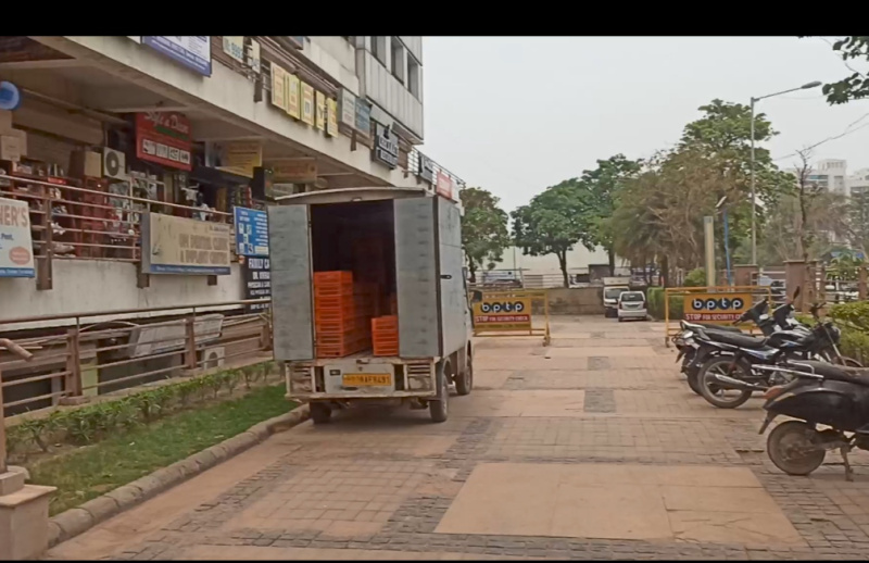  Commercial Shop 800 Sq.ft. for Sale in Sector 76 Faridabad