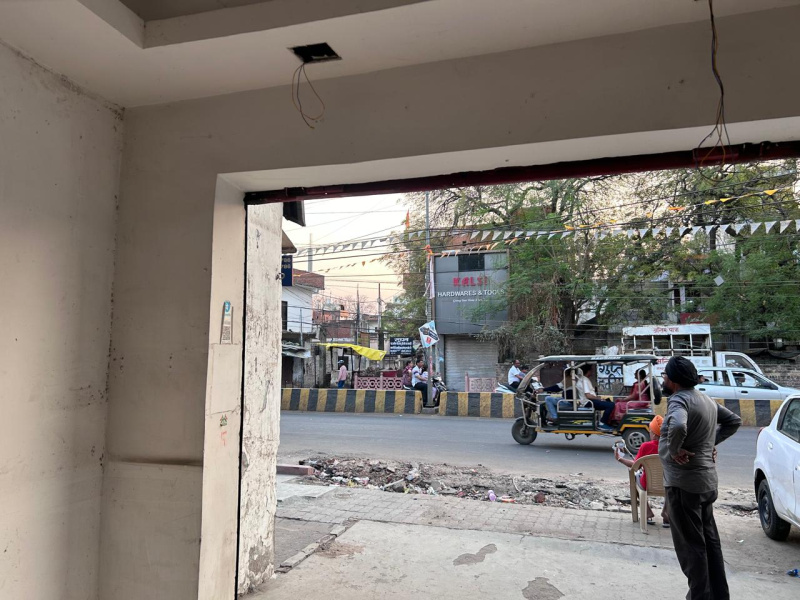  Commercial Shop 280 Sq.ft. for Rent in Harjindar Nagar, Kanpur