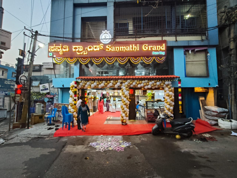  Hotels 3600 Sq.ft. for Rent in 6th Block, Rajajinagar, Bangalore