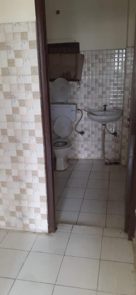 2 BHK Apartment 100 Sq.ft. for Sale in Albatiya Road, Agra