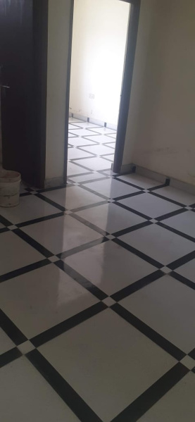 2 BHK Apartment 100 Sq.ft. for Sale in Albatiya Road, Agra