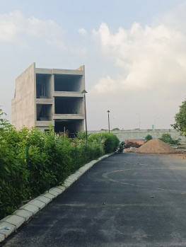  Commercial Land for Sale in Kalli Paschim, Lucknow