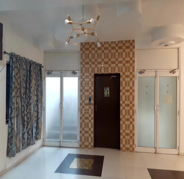  Hotels 8000 Sq.ft. for Rent in Gondal, Rajkot