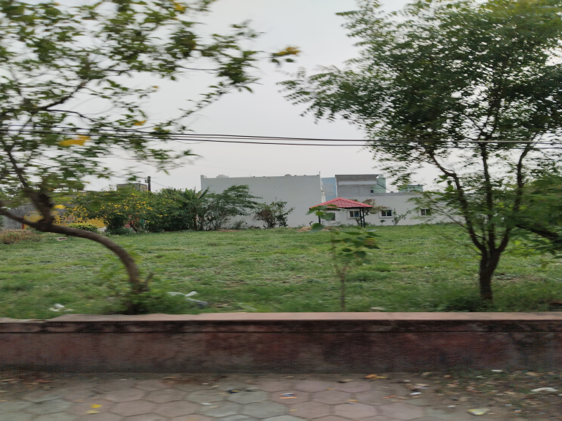  Residential Plot 850 Sq.ft. for Sale in A B Road, Indore