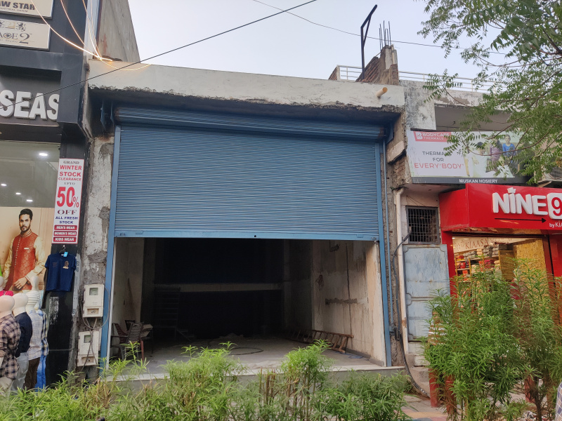  Commercial Shop 2600 Sq.ft. for Sale in Kamla Nagar, Agra
