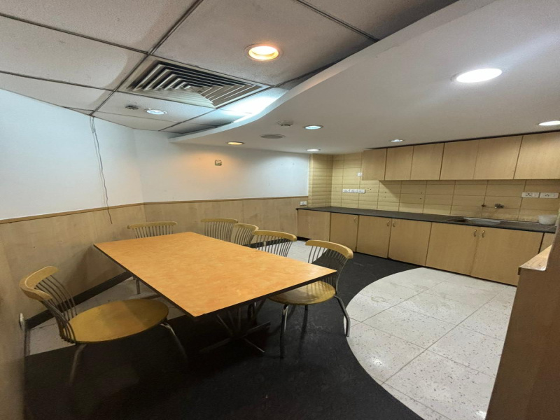  Office Space 2600 Sq.ft. for Rent in Okhla Industrial Area Phase III, Delhi
