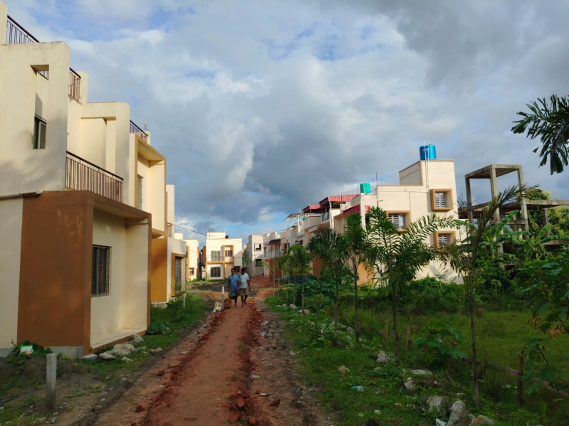  Residential Plot 720 Sq.ft. for Sale in Action Area III, Kolkata