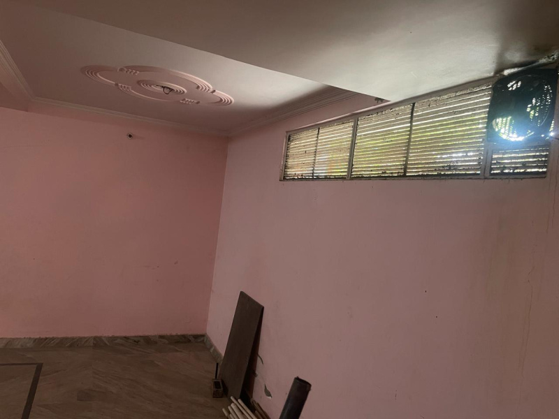  Warehouse 2500 Sq.ft. for Rent in Niwaru Road, Jaipur
