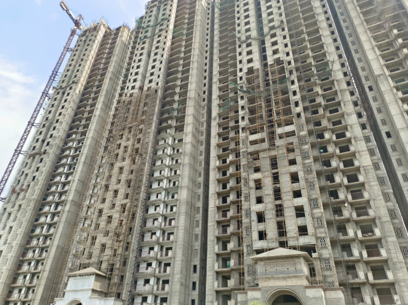 3.5 BHK Apartment 2250 Sq.ft. for Sale in Sector 152 Noida