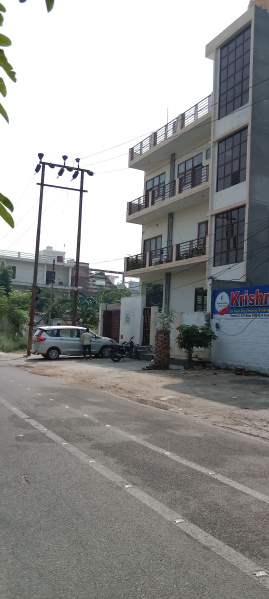  Showroom 3400 Sq.ft. for Rent in Ganga Nagar, Meerut