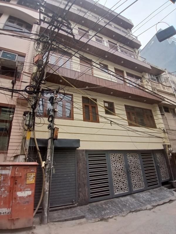 1.5 BHK House 130 Sq. Yards for Sale in Ansari Road, Darya Ganj, Delhi