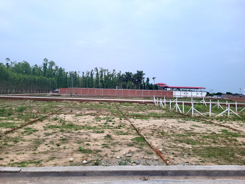  Residential Plot 200 Sq.ft. for Sale in AZAD COLONY, Dehradun