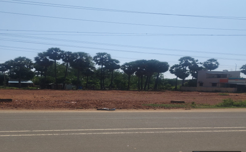 28000 Sq.ft. Commercial Land for Sale in Madhakottai, Thanjavur