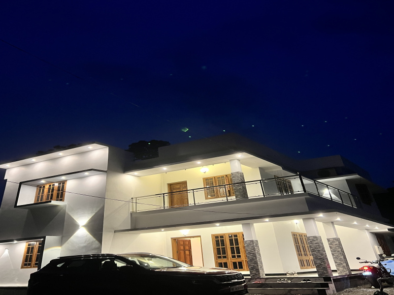 4 BHK Villa 2400 Sq.ft. for Sale in Pampady, Kottayam
