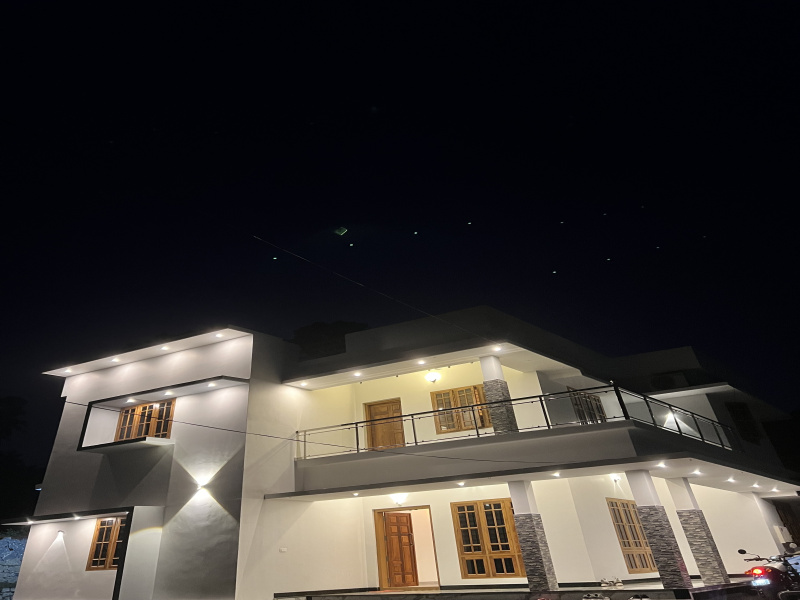 4 BHK Villa 2400 Sq.ft. for Sale in Pampady, Kottayam
