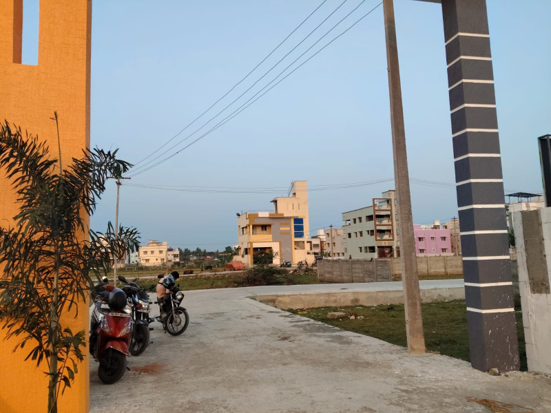  Residential Plot 880 Sq.ft. for Sale in Camp Road, Chennai