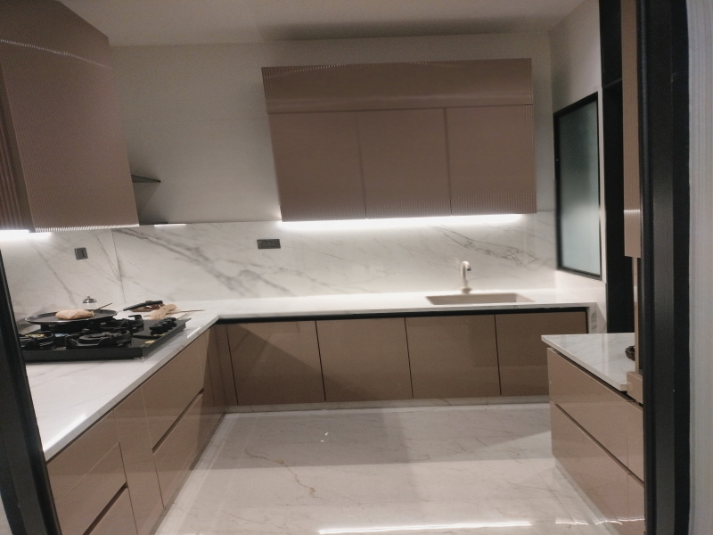 2 BHK 747 Sq.ft. Apartment for Sale in Chembur Naka, Chembur East, Mumbai