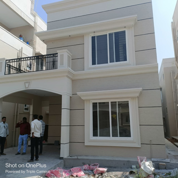 3 BHK 1400 Sq.ft. Villa for Sale in Alasanatham Road, Hosur