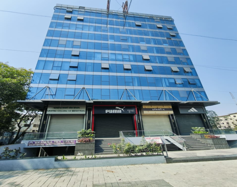  Office Space 220 Sq.ft. for Sale in Pimpri Chinchwad, Pune