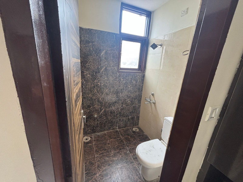1 BHK Builder Floor 525 Sq.ft. for Sale in Haibatpur Road, Dera Bassi