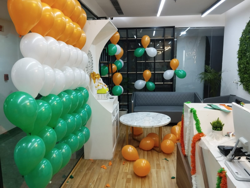  Office Space 6950 Sq.ft. for Rent in Sector 62 Noida