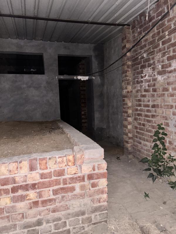  Warehouse 250 Sq.ft. for Rent in Jui Khurd, Bhiwani
