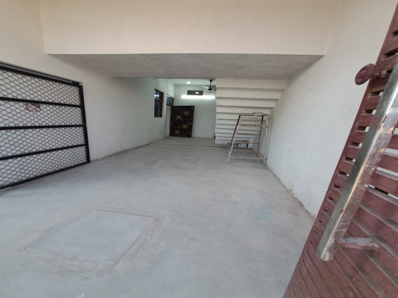 2 BHK House 1100 Sq.ft. for Rent in Khyora, Kanpur